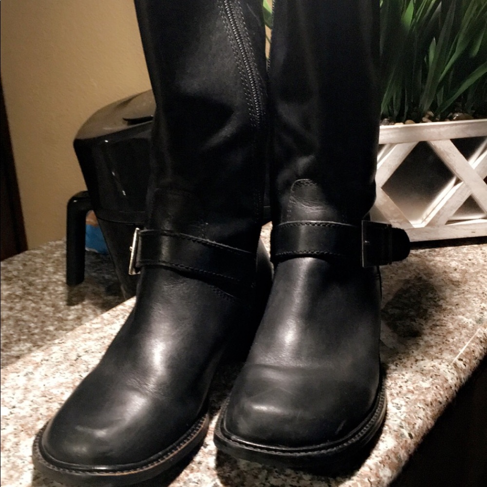 Women’s Black Boots